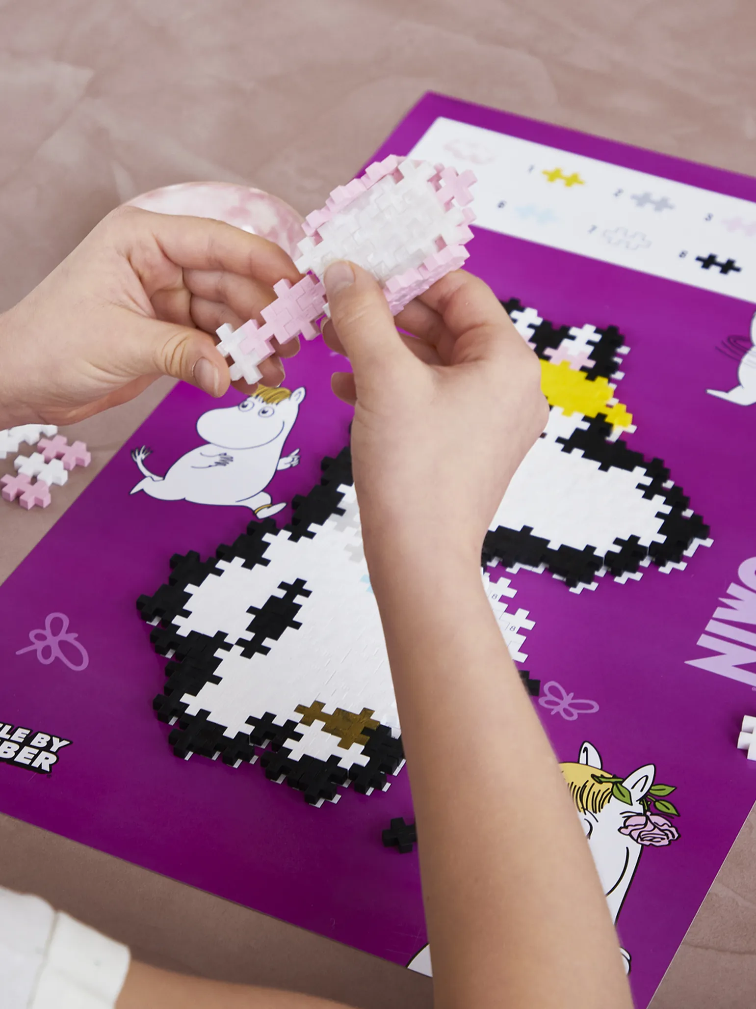 Snorkmaiden - Puzzle by Number - 270 pcs